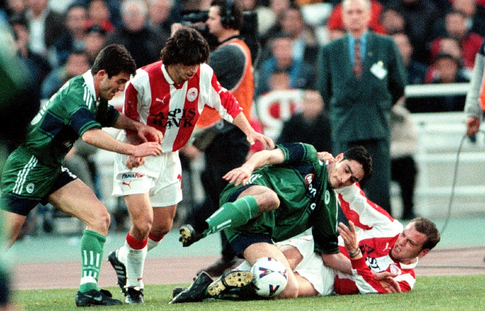 olympiacos_panathinaikos_2000.jpg